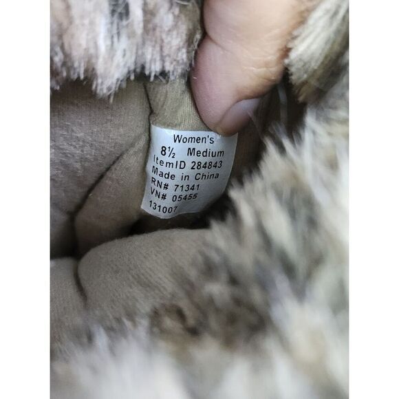 L.L. Bean Women Tan Brown Suede w/Faux Fur Waterproof Tall Lace Up Boots sz 8.5 - Picture 11 of 11